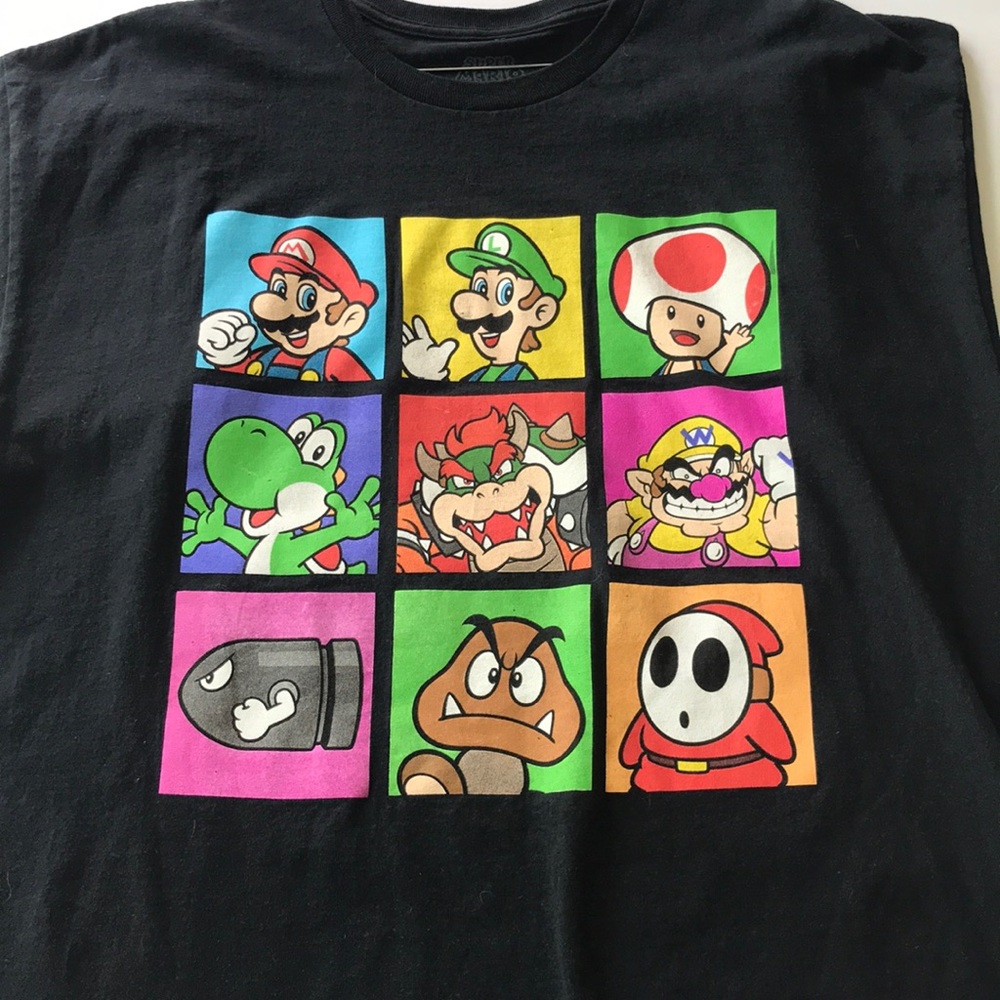 Super Mario tee XL